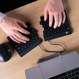 Split Break Ergonomic - Keyboard - Wireless - Black - Qwerty Uk